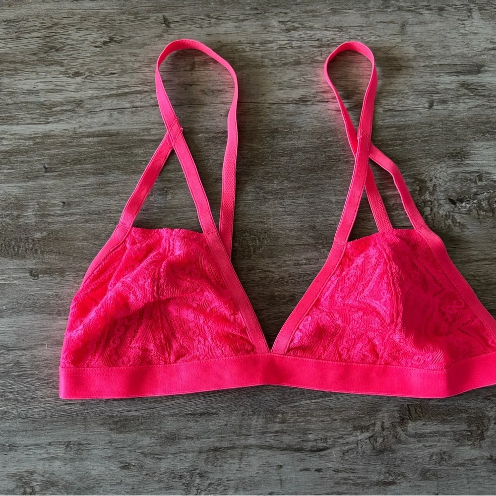 Express Lace Bralette Neon Pink Pull On Strappy Nylon Stretch Womens Small NWOT